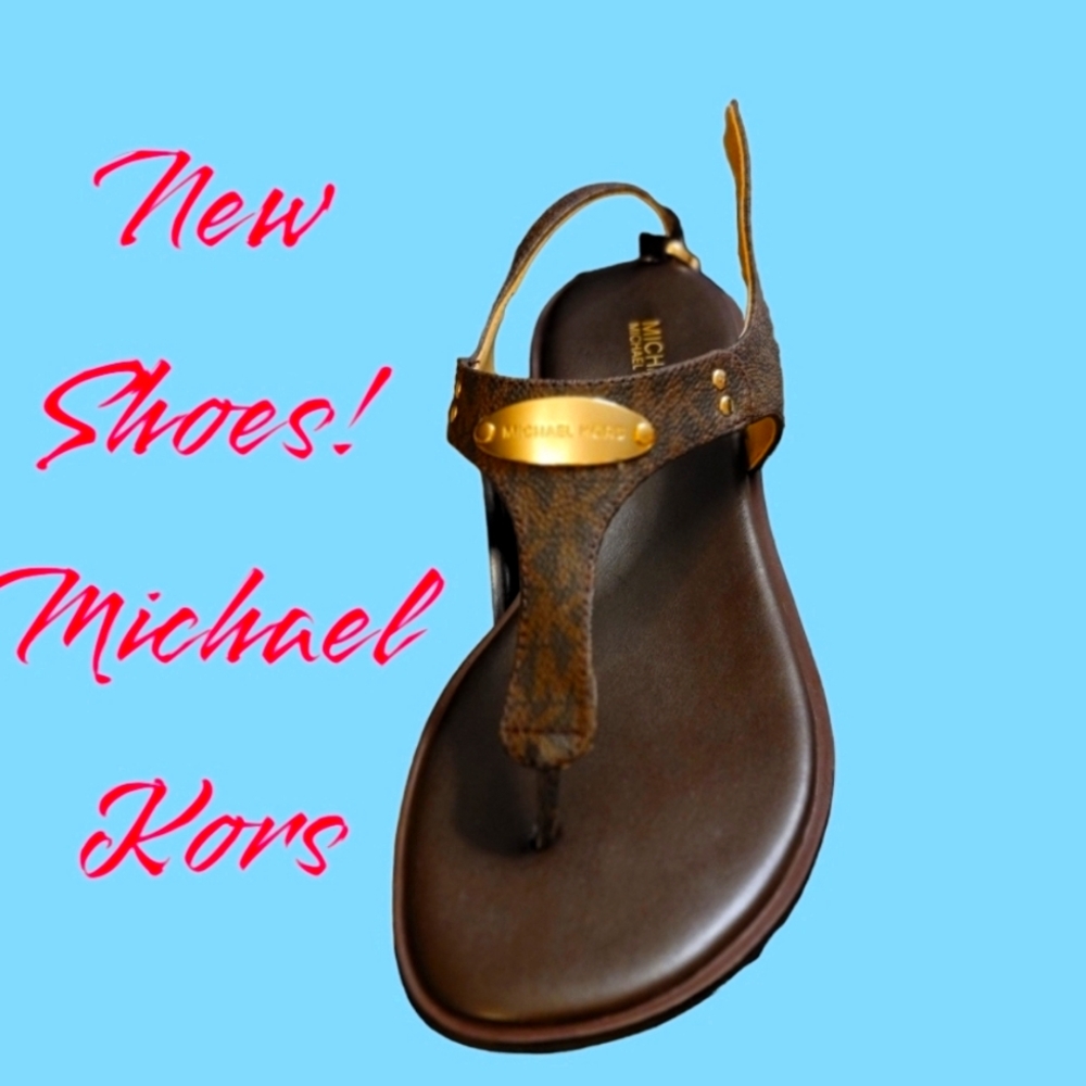 Like New Michael Kors sandals